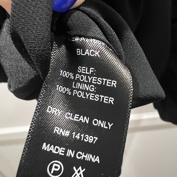 ASTR the label black balloon sleeve and balloon waist top size S - Picture 6 of 7